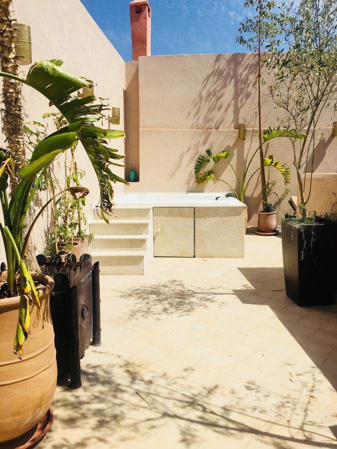 Riad Dar Tmania มาร์ราเกช ภายนอก รูปภาพ
